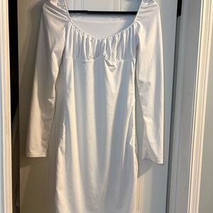 Elegant White Long Sleeve Dress
